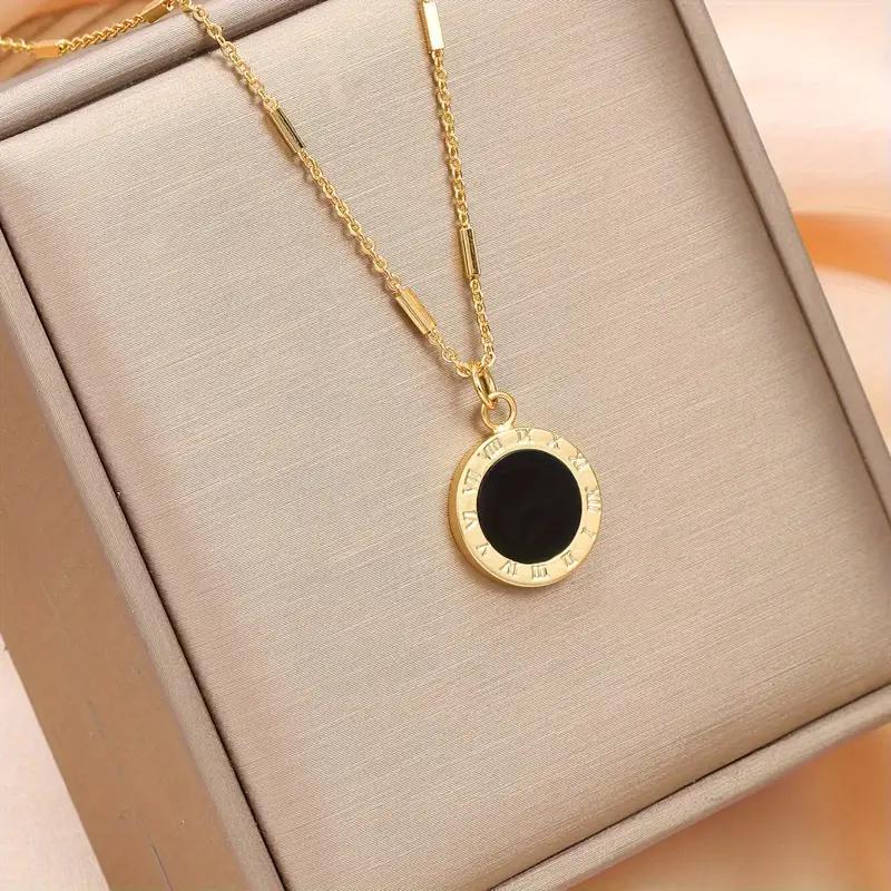 Stylish Womens Pendant Necklace Versatile Sweater Chain
