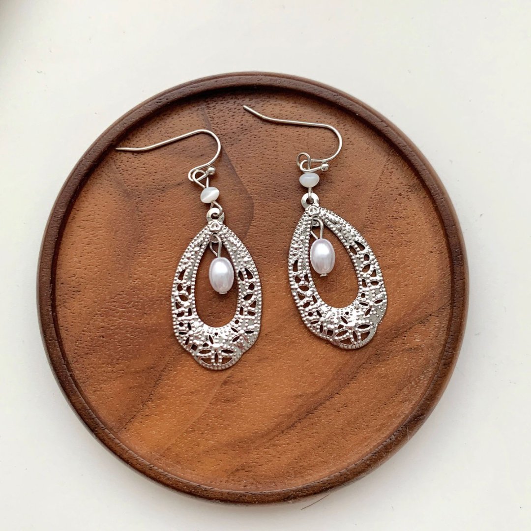 Womens Retro Ethnic-Style Pearl Teardrop Earrings