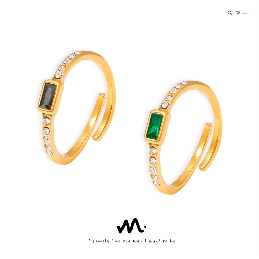 Square Glass Stone Ring In Titanium Steel With Real Gold Plating Fashionable