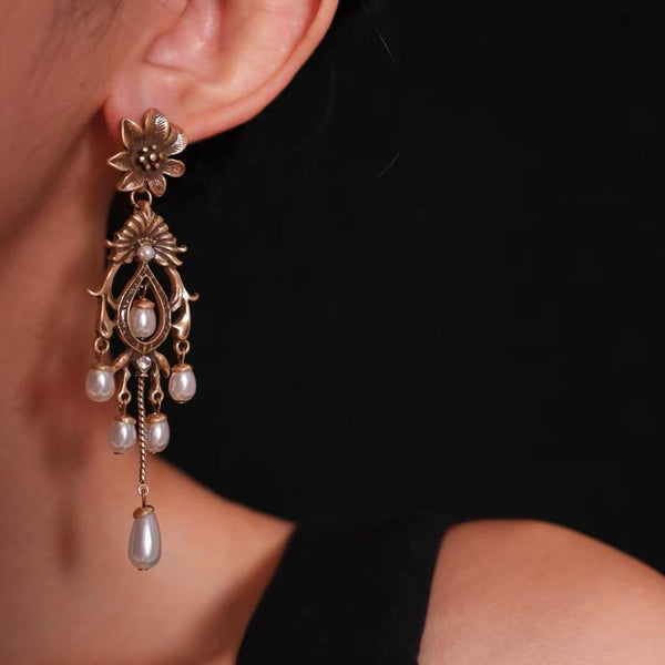 Flower Pearl Style Water Droplet Fringe Earrings