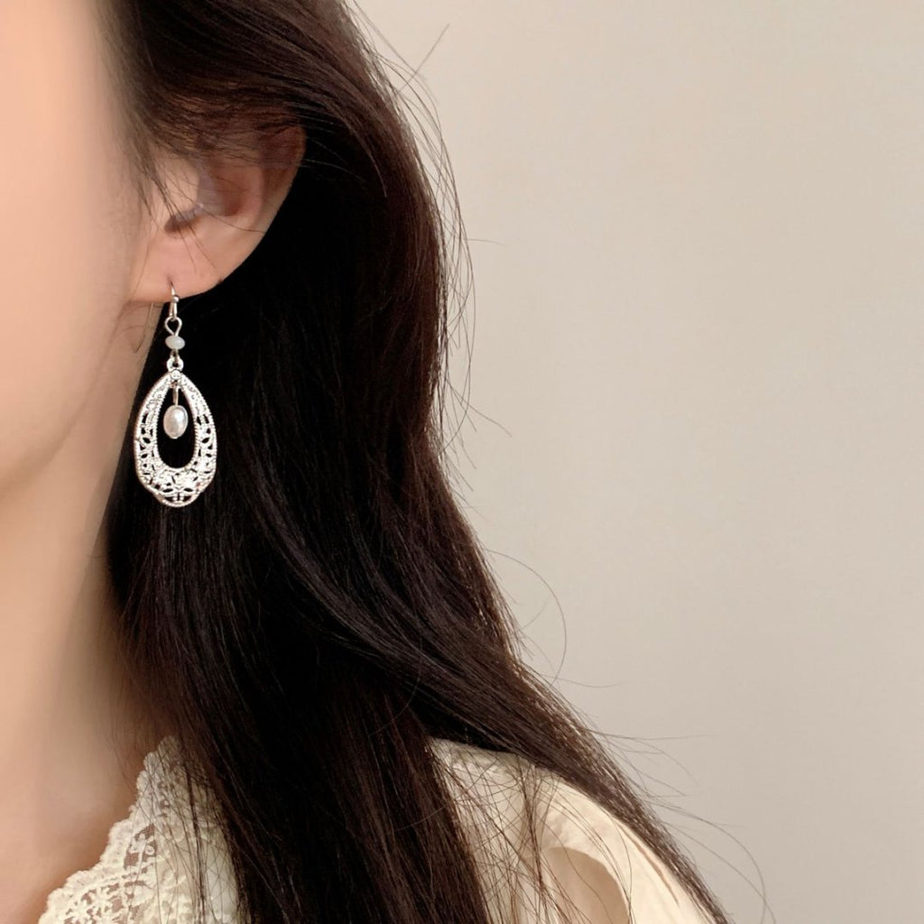 Womens Retro Ethnic-Style Pearl Teardrop Earrings