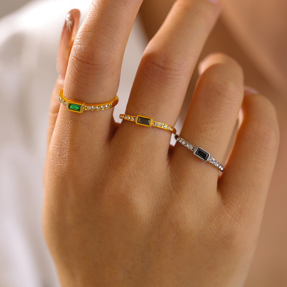 Square Glass Stone Ring In Titanium Steel With Real Gold Plating Fashionable